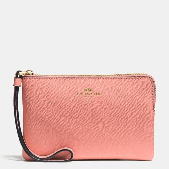 Coach NWT Peach Wristlet - Picture 2 of 7